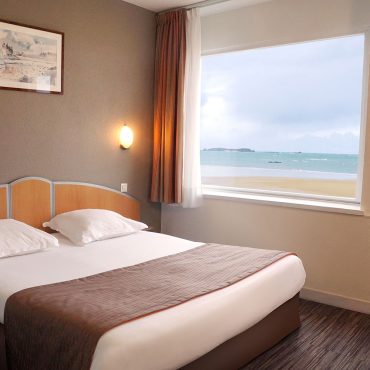 hotel saint malo plage