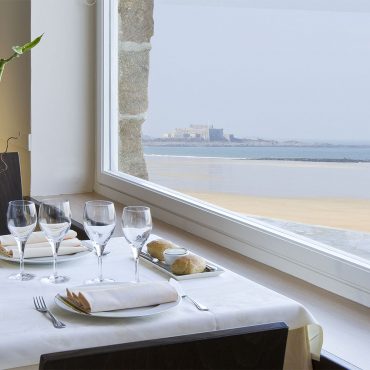 Restaurant vue mer en amoureux